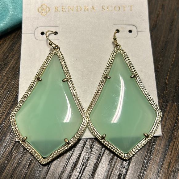 Kendra Scott Earrings - Picture 3 of 6